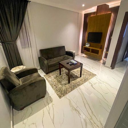 Continental Suite Farwaniya Кувейт Экстерьер фото
