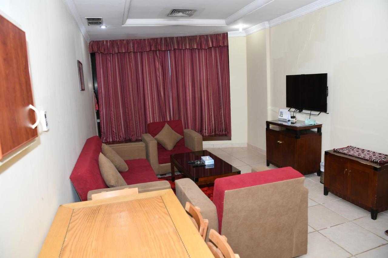 Continental Suite Farwaniya Кувейт Экстерьер фото