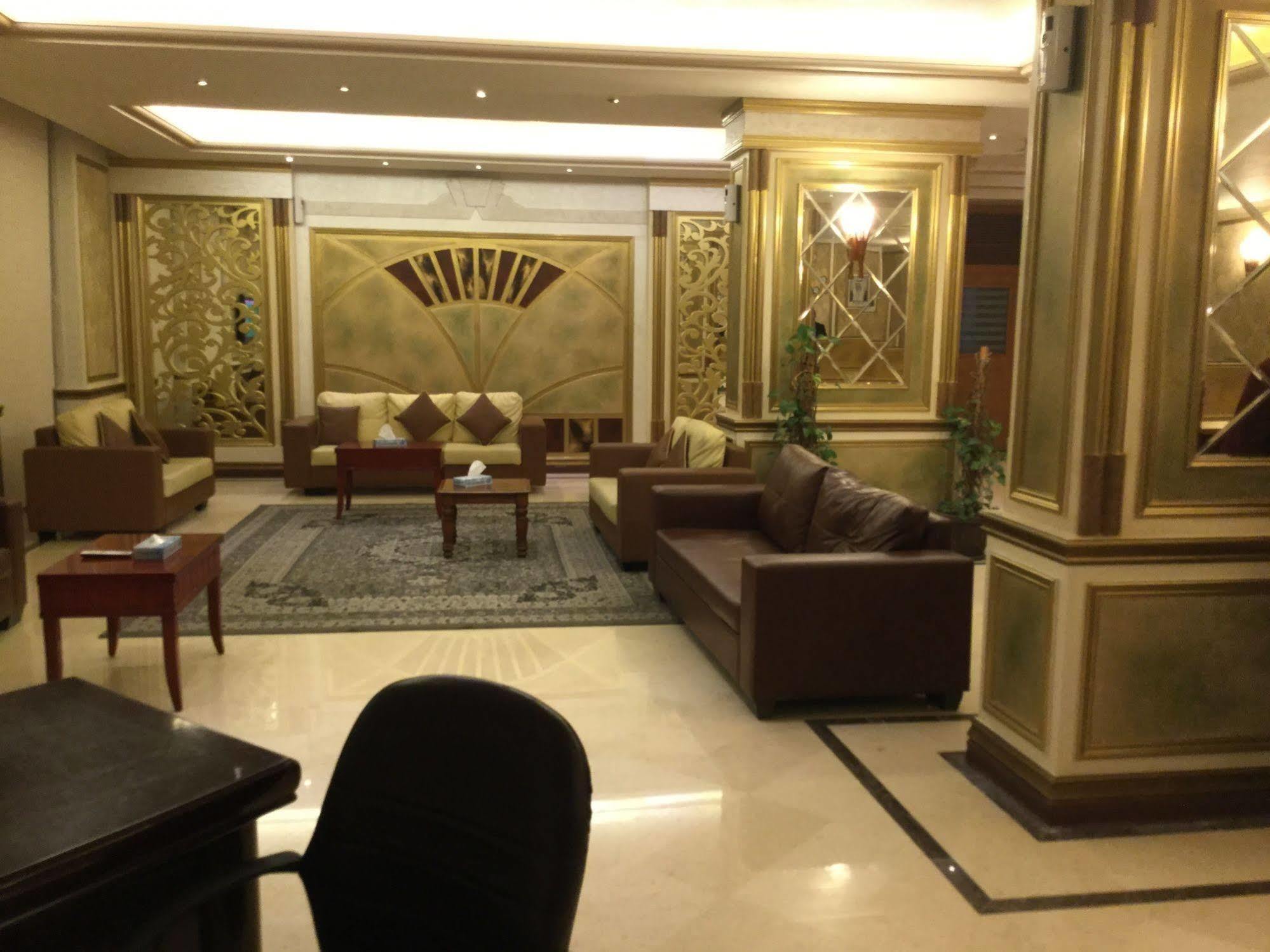 Continental Suite Farwaniya Кувейт Экстерьер фото